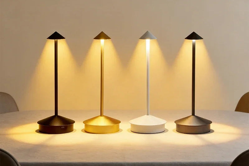 Touch LED Tischlampe – kabellos, modern, sofort einsatzbereit